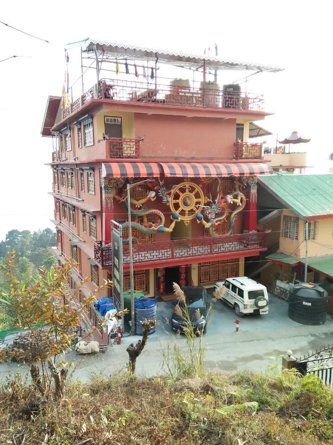 Hotel Golden Dragon Aritar Extérieur photo